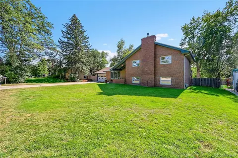 2627 Mountair Ln, Greeley, CO 80634