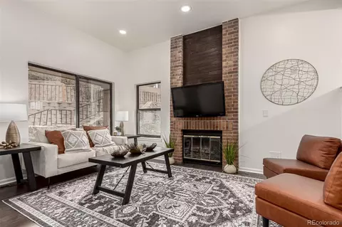9400 E Iliff Ave #103, Denver, CO 80231