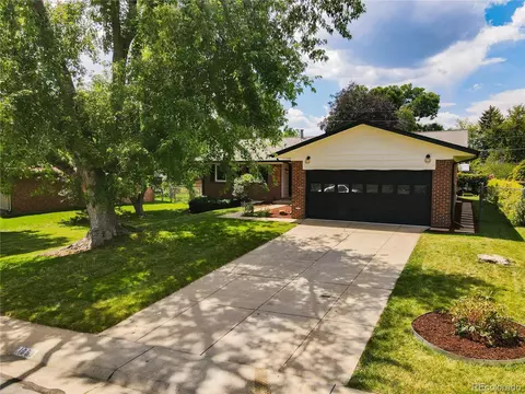 1859 S Van Gordon Ct, Lakewood, CO 80228