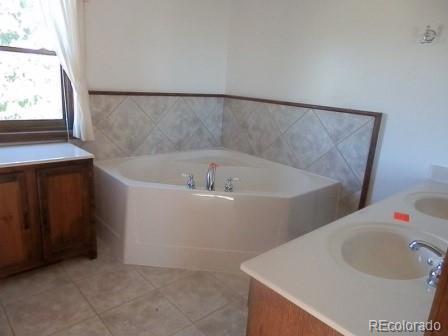 825 Junkins Loop, Westcliffe, CO 81252 photo 9