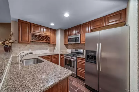 Kitchen - 30185 E 166th Ave, Brighton, CO 80603 photo 4 of 4