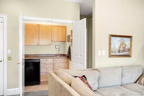 3472 E 2nd Ave, Denver, CO 80206 photo 28