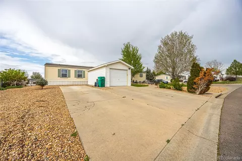 10833 Belmont St, Longmont, CO 80504