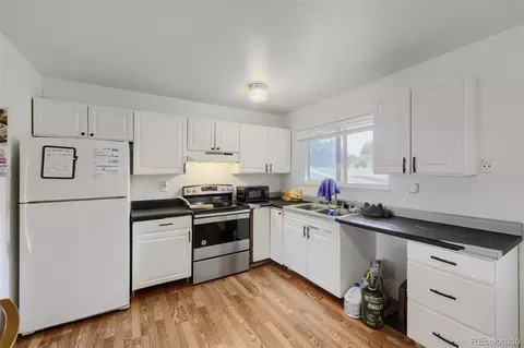 Kitchen - 15684 E Bails Dr, Aurora, CO 80017 photo 3 of 3