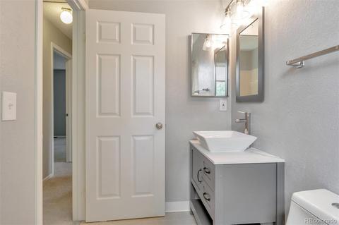 4209 E 107th Ct, Thornton, CO 80233 photo 11