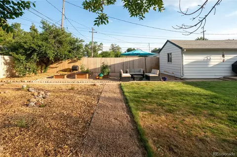 Exterior - 5510 Otis Ct, Arvada, CO 80002 photo 5 of 6