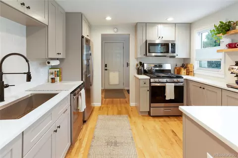 Kitchen - 5510 Otis Ct, Arvada, CO 80002 photo 1 of 3