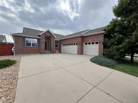 23642 E Chenango Pl, Aurora, CO 80016 photo 1