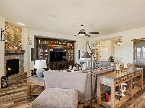 23713 Eads Dr, Aurora, CO 80016 photo 14