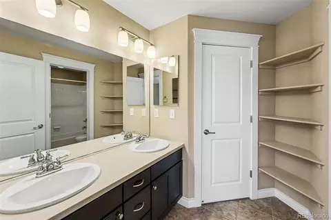 Bath - 8551 E 21st Ave, Denver, CO 80238 photo 4 of 6