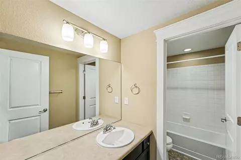 Bath - 8551 E 21st Ave, Denver, CO 80238 photo 6 of 6
