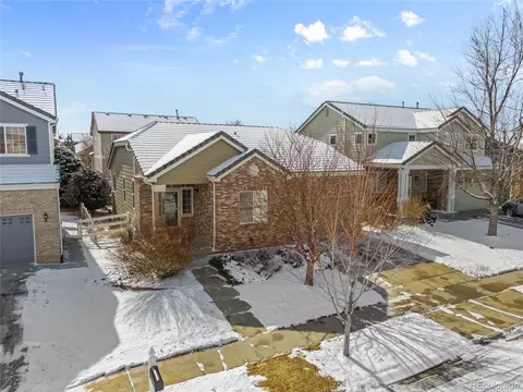 24726 E Louisiana Cir, Aurora, CO 80018