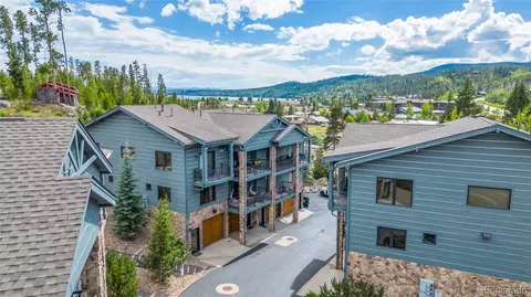 504 Ravenwood Dr #B2, Grand Lake, CO 80447