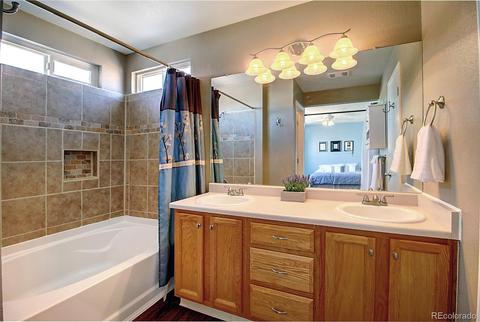 19629 E 58th Pl, Aurora, CO 80019 photo 20