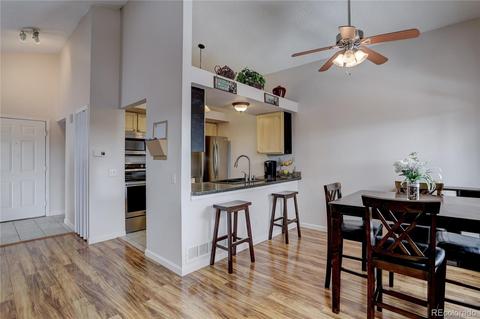 4251 S Richfield Way, Aurora, CO 80013 photo 9