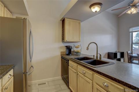 4251 S Richfield Way, Aurora, CO 80013 photo 15