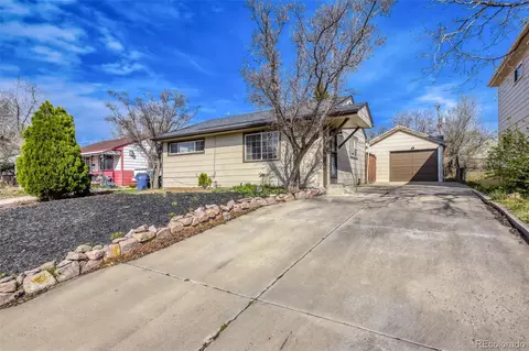 1880 S Shoshone S St, Denver, CO 80223