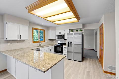 19093 E Low Dr, Aurora, CO 80015 photo 8