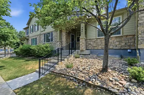 5941 S Wright Ct, Littleton, CO 80127