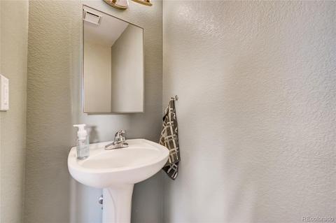 3149 Blake St #207, Denver, CO 80205 photo 18
