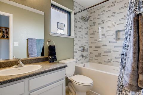 3149 Blake St #207, Denver, CO 80205 photo 24