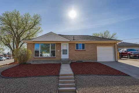 Exterior - 1502 E 110th Pl, Northglenn, CO 80233 photo 3 of 5