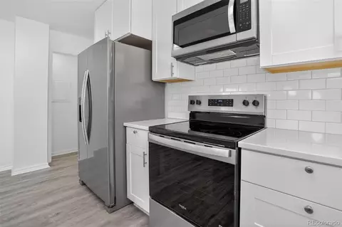 Kitchen - 1502 E 110th Pl, Northglenn, CO 80233 photo 2 of 2