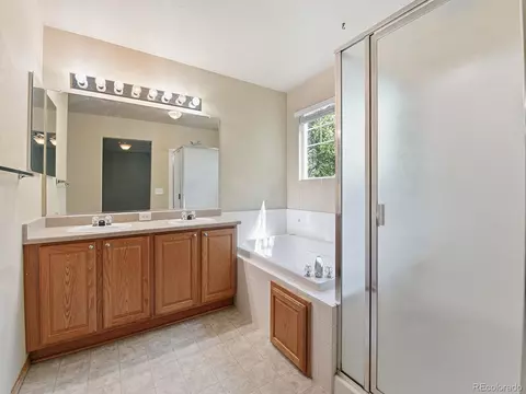 Bath - 21444 E Lehigh Ave, Aurora, CO 80013 photo 1 of 3