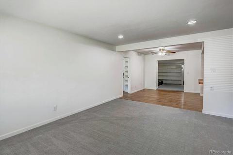701 Scranton St, Aurora, CO 80011 photo 4