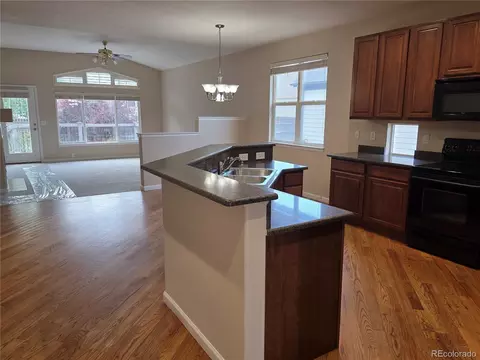 Kitchen - 5949 E 114th Ave, Thornton, CO 80233 photo 2 of 3