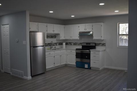 5535 Abilene St, Denver, CO 80239 photo 17