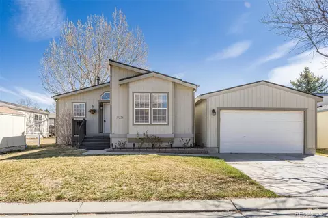 11226 Longview Blvd, Longmont, CO 80504