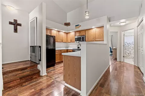Entry Way - 18611 E Water Dr #E, Aurora, CO 80013 photo 1 of 2