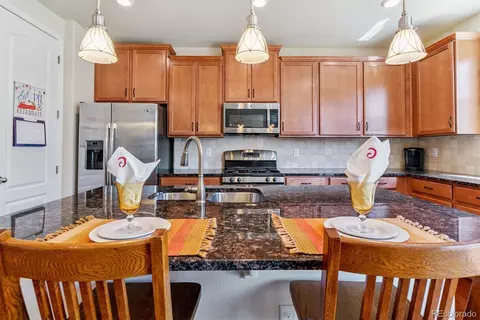 Kitchen - 22902 E Chenango Ave, Aurora, CO 80015 photo 3 of 5
