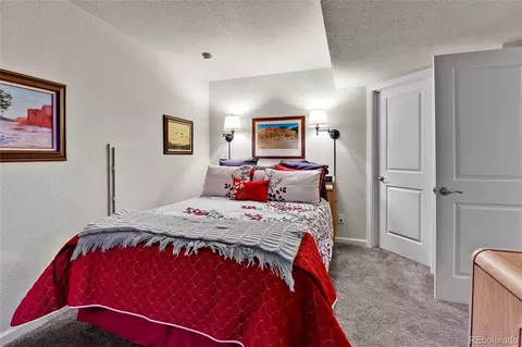 Bedroom - 21999 Euclid Dr, Aurora, CO 80016 photo 4 of 5