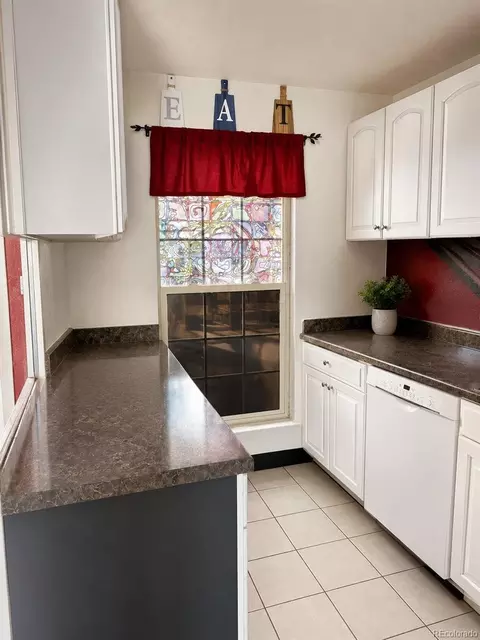 11778 E Canal Dr, Aurora, CO 80011 photo 4