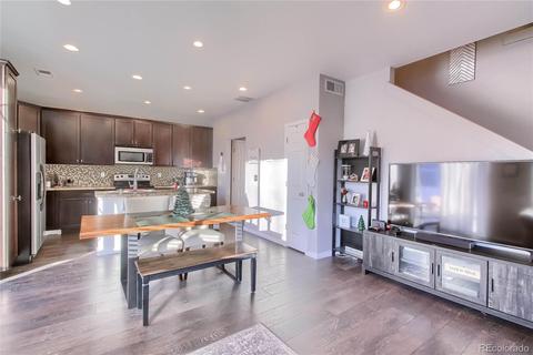 5569 Killarney Ct, Denver, CO 80249 photo 8