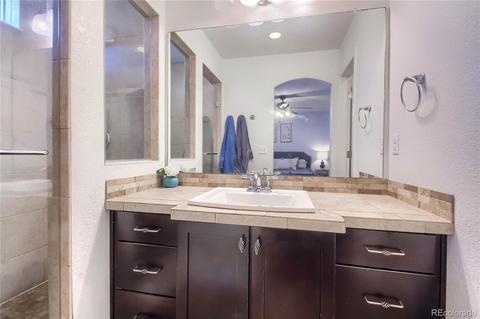 5569 Killarney Ct, Denver, CO 80249 photo 12