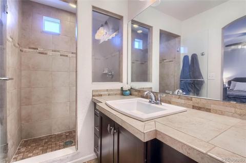 5569 Killarney Ct, Denver, CO 80249 photo 13