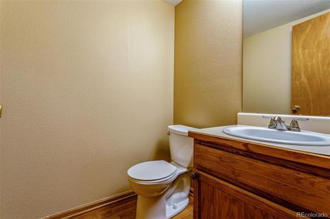 4803 S Eagle Cir, Aurora, CO 80015 photo 9
