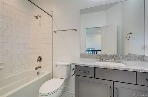 Bath - 21433 E 59th Pl, Aurora, CO 80019 photo 3 of 4