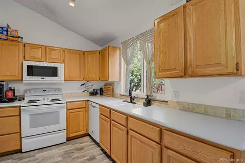 Kitchen - 16219 Exposition Dr, Aurora, CO 80017 photo 1 of 2