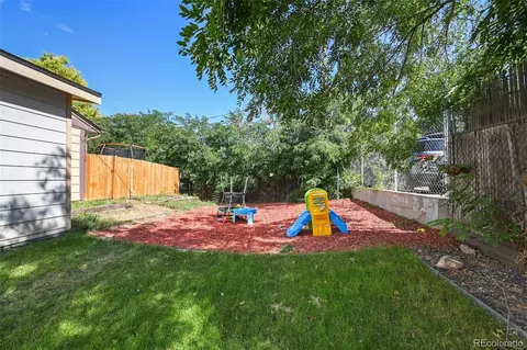 1980 Eagle St, Aurora, CO 80011 photo 23