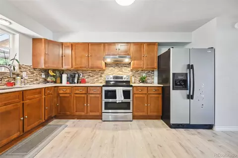 1980 Eagle St, Aurora, CO 80011 photo 10