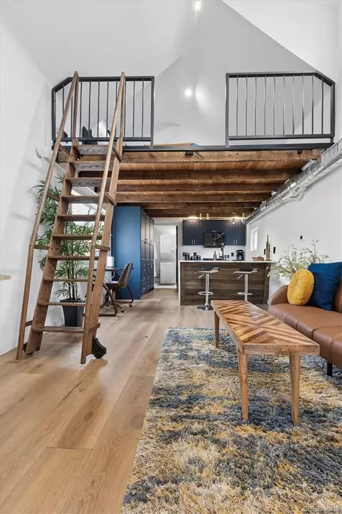 2854 S Lincoln St, Englewood, CO 80113