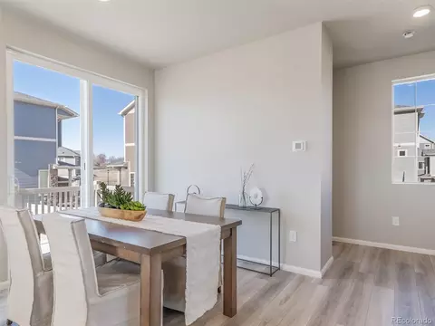 21841 E 38th Pl, Aurora, CO 80019 photo 8
