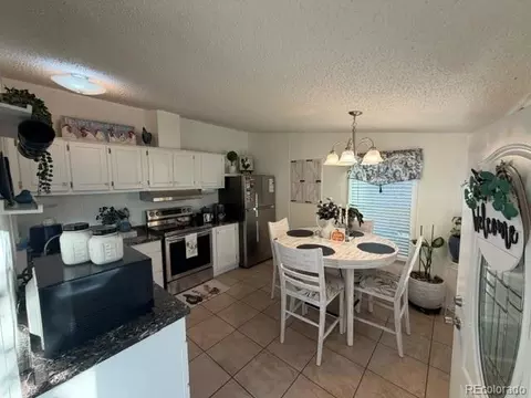 14265 E 19th Pl, Aurora, CO 80011 photo 4