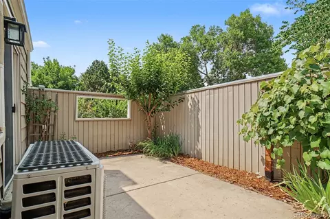 Exterior - 4660 Macarthur Ln, Boulder, CO 80303 photo 3 of 8