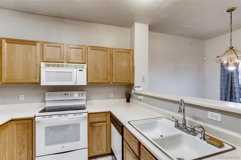 12253 E 2nd Dr, Aurora, CO 80011 photo 11