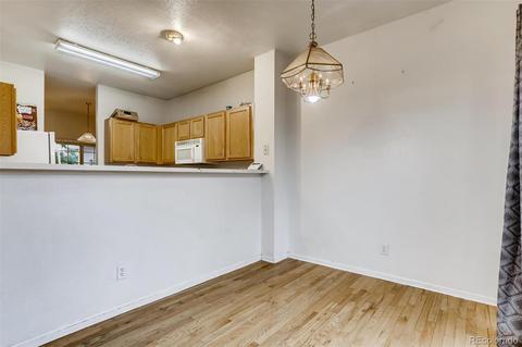 12253 E 2nd Dr, Aurora, CO 80011 photo 8